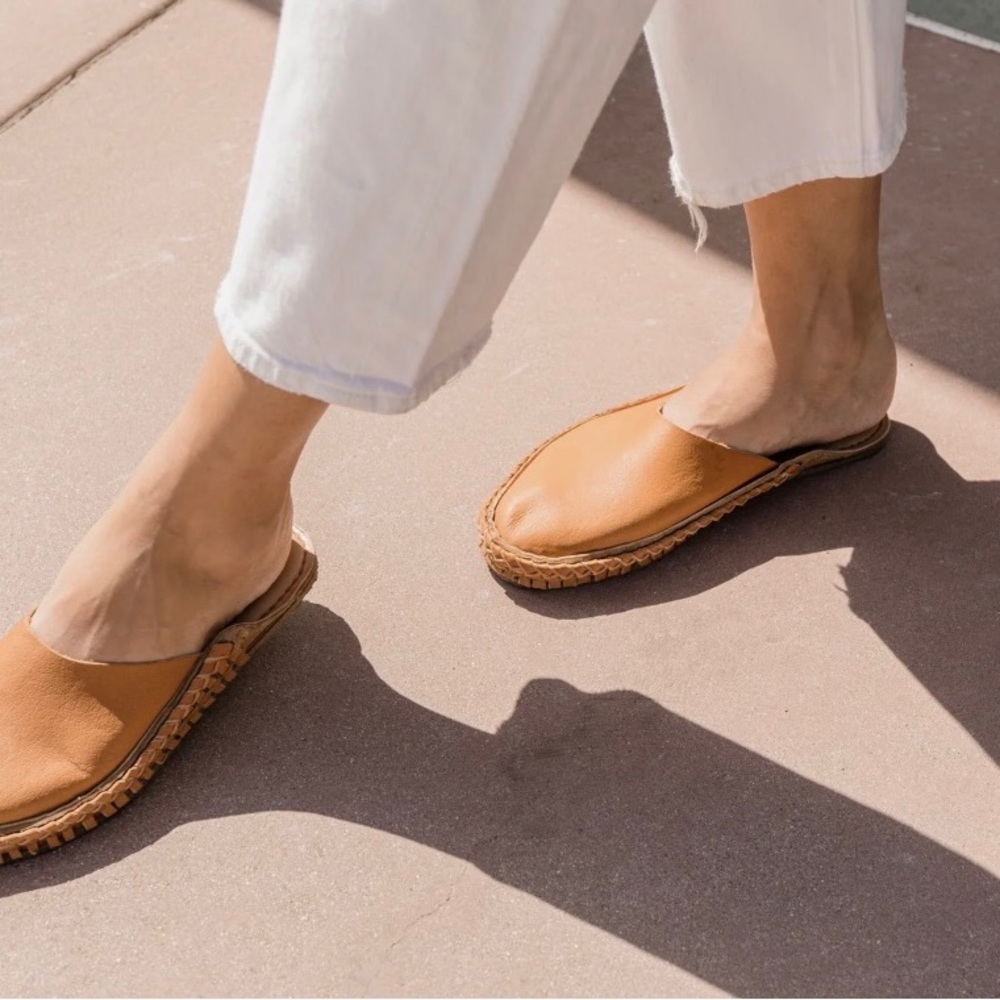 New mohinder slides - size 7 amber